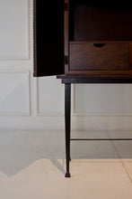 Cargar imagen en el visor de la galería, Armario Chihuahua