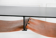 Cargar imagen en el visor de la galería, Credenza Vaqueta