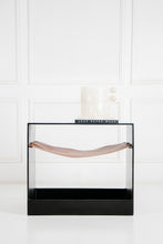 Cargar imagen en el visor de la galería, Buró Vaqueta