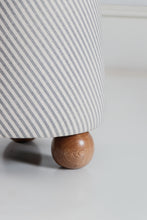 Cargar imagen en el visor de la galería, Banco Lore