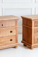 Cargar imagen en el visor de la galería, Buro Aserrado