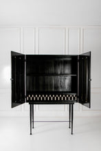 Cargar imagen en el visor de la galería, Armario Flecha