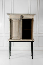Cargar imagen en el visor de la galería, Armario Hueso Antique