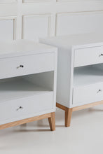 Cargar imagen en el visor de la galería, Buro Shelby