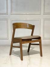 Cargar imagen en el visor de la galería, Silla Bella Vista