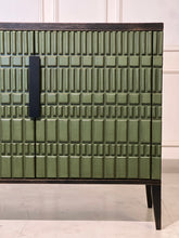 Cargar imagen en el visor de la galería, Credenza Matatena