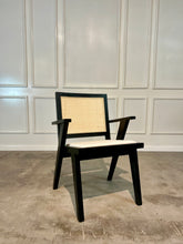 Cargar imagen en el visor de la galería, Silla Sevilla