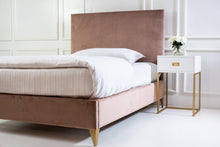 Cargar imagen en el visor de la galería, Buró Flamingo