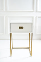 Cargar imagen en el visor de la galería, Buró Flamingo