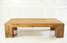 Cargar imagen en el visor de la galería, Mesa de centro Vigas