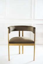Cargar imagen en el visor de la galería, Silla Tripie Dorado